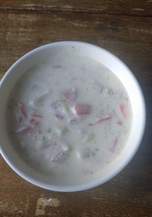 A picture of Vegetable Raita.