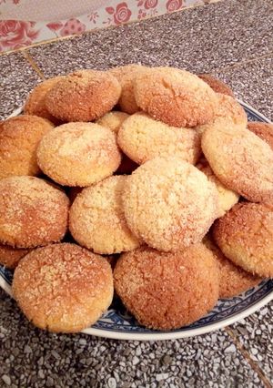 صورة لوصفة حريشات بالكوك و السميدة