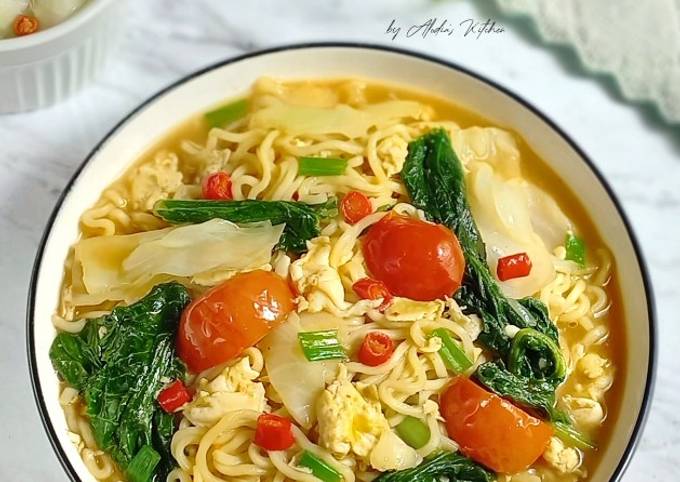 Resep Indomie Nyemek Original Oleh Vey Alodia's Kitchen - Cookpad