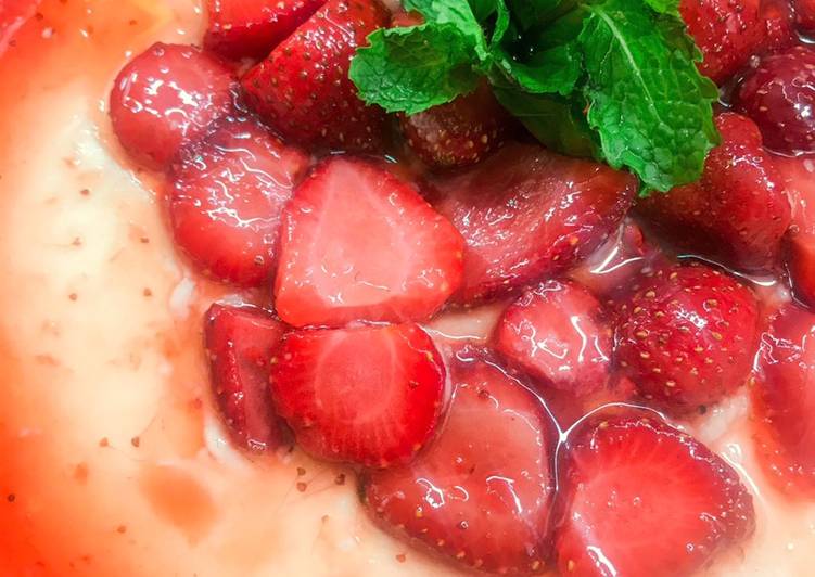 Unbaked Strawberry Cheese Cake