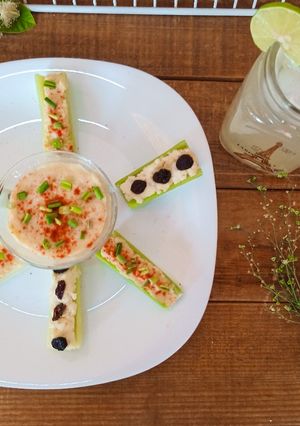 Una foto de Apio relleno y sorbete granizado de limón