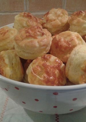 Hajtogatott sajtos pogácsa recept fotója