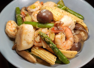 奶油匯海鮮蔬食 的食譜成品照片