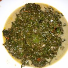 A picture of Spinach with milk.