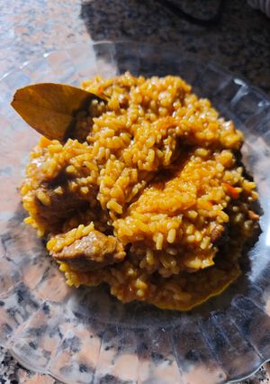 Una foto de Arroz con costillas