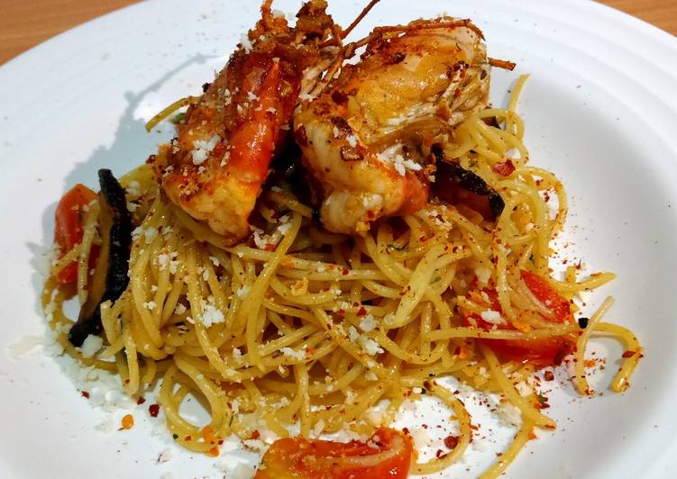 Cara Gampang Menyiapkan Spaghetti aglio e olio with prawn garlic butter, Bikin Ngiler