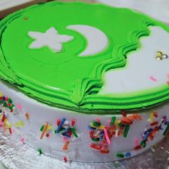 A picture of Pakistan Flag Cake.