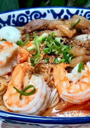 Hình của món Mì gói full topping.