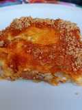 Pastel con carne mechada