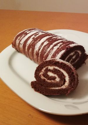 Foto di Rotolo al cacao con crema di ricotta