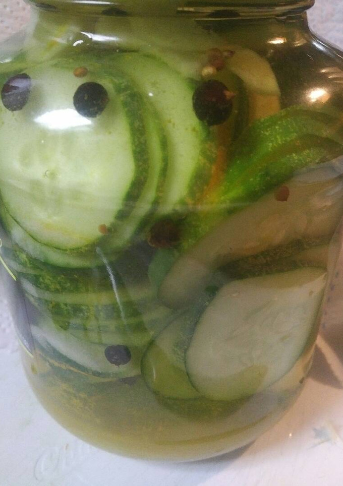 A picture of Pickles with Ginger.