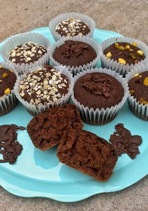 Una foto de Muffins de chocolate veganos y saludables
