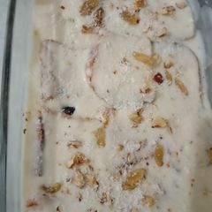 A picture of Shahi Tukray 🟣💜🟣🟢💚🟢.