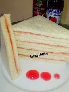 A picture of Jam filled sandwich.