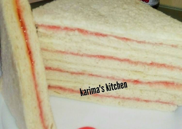 Easiest Way to Make Any-night-of-the-week Jam filled sandwich