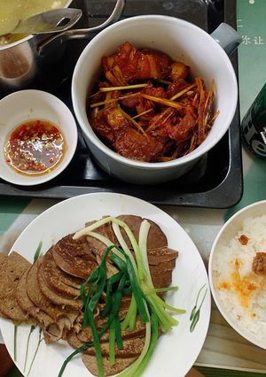 Hình của món Thịt rang sả mắm tôm.