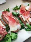 Crostini tirolesi