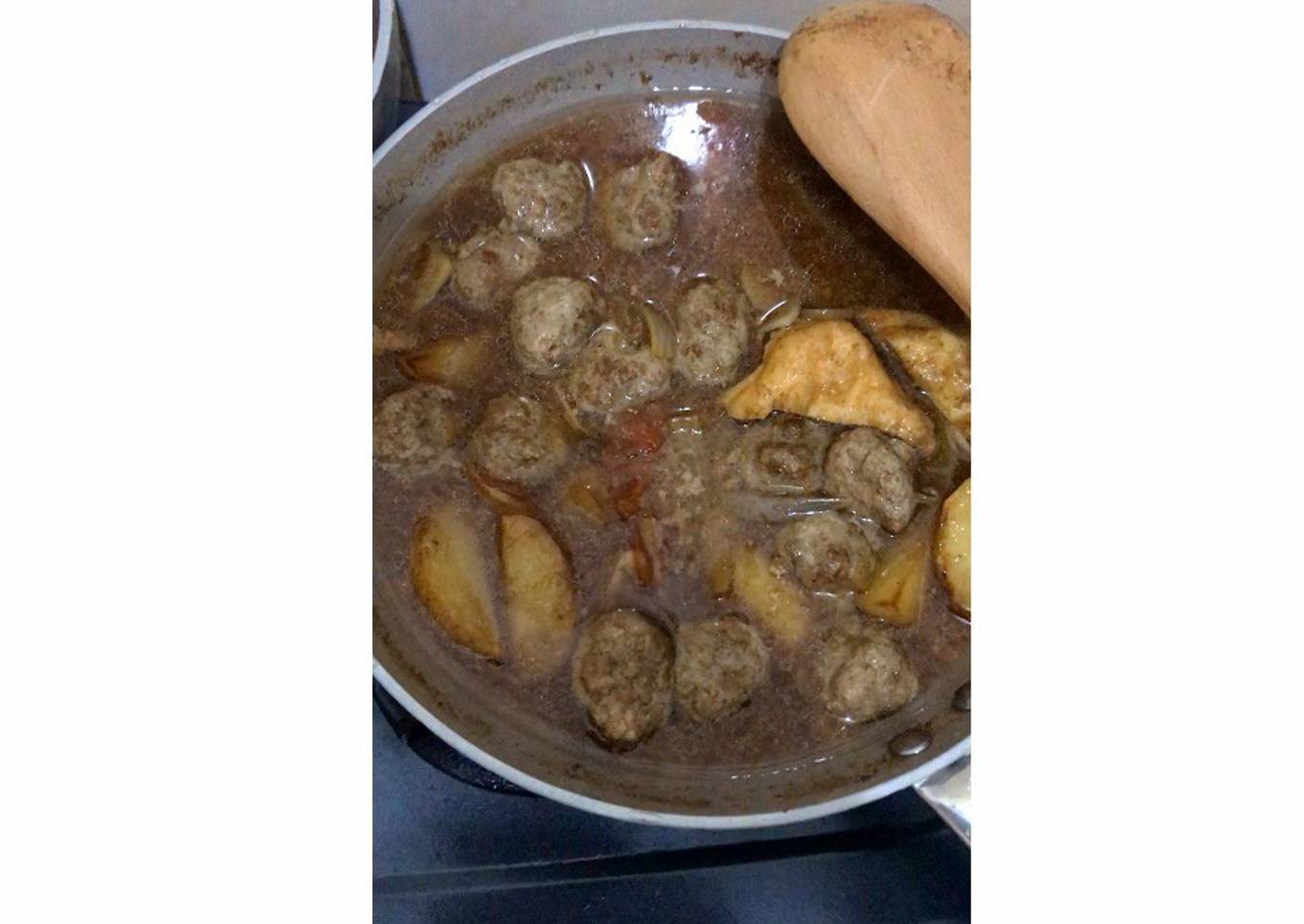 Semur Bola Daging Enak