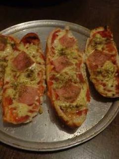 Una foto de 💚💚 Mini pizza 💚 💚