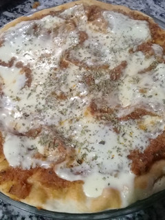 Una foto de Pizza casera😋