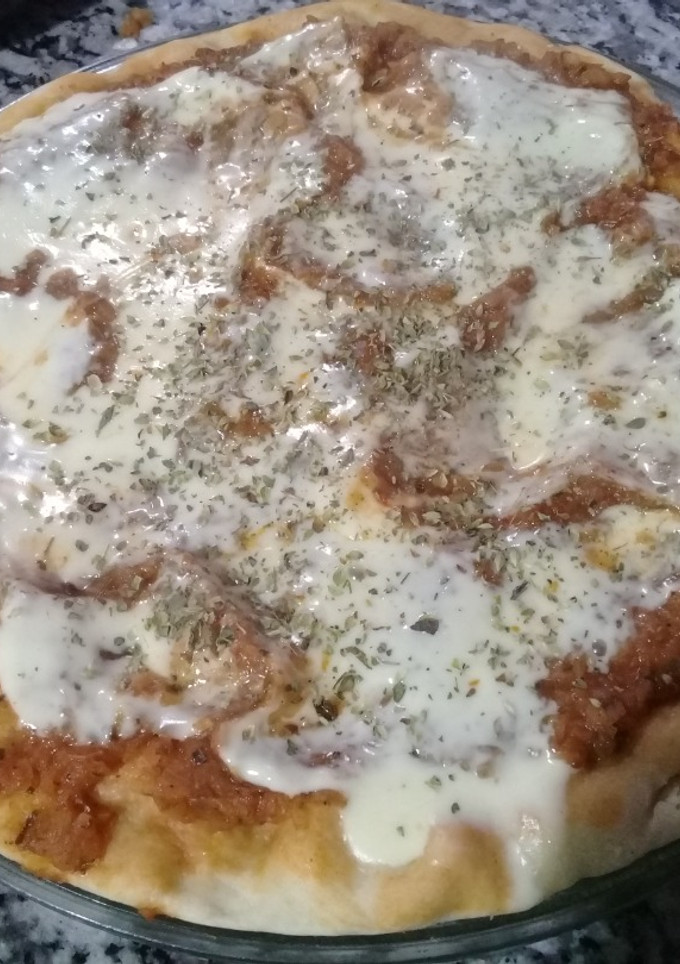 Una foto de Pizza casera😋