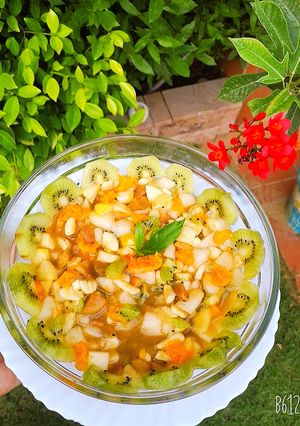 A picture of Mixed fruit chat.