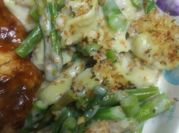 A picture of tortellini alfredo