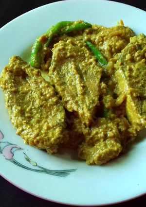 সর্ষে ইলিশ রেসিপির প্রধান ছবি