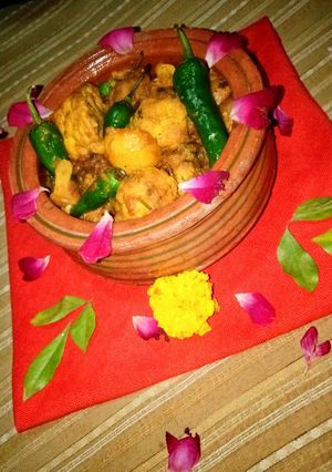 A picture of آلو گوبھی.