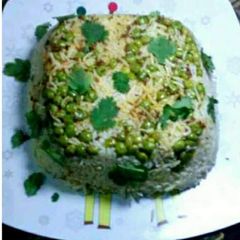 A picture of Matar pulao.