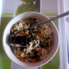 A picture of Noodles catfish peppersoup.