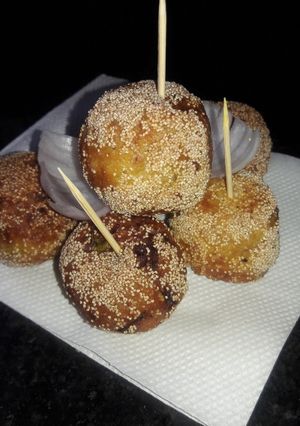 A picture of Stuff rice balls.