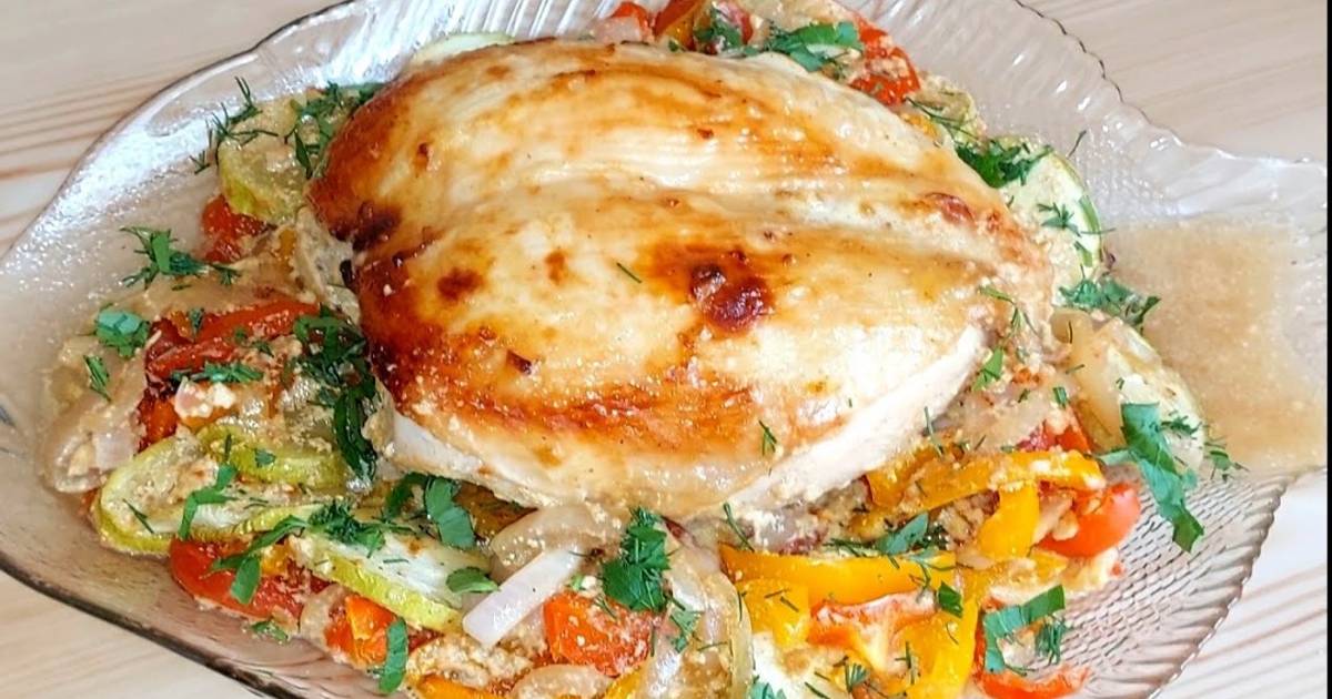 Запечь куриную грудку с овощами в духовке рецепт с фото