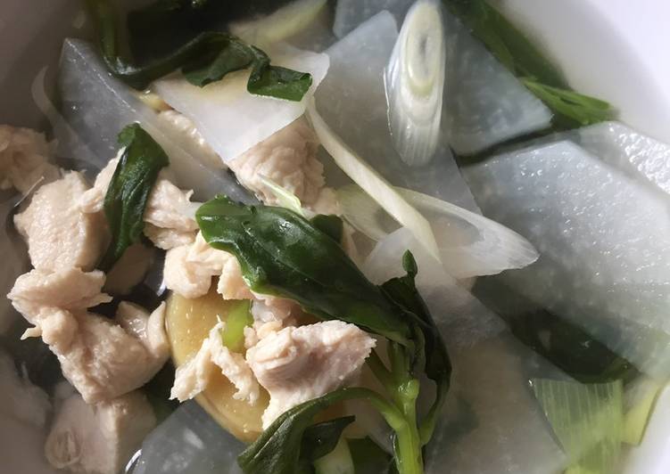 Bagaimana Menyiapkan Sup Ayam Jahe ala Chinese Resto, Enak