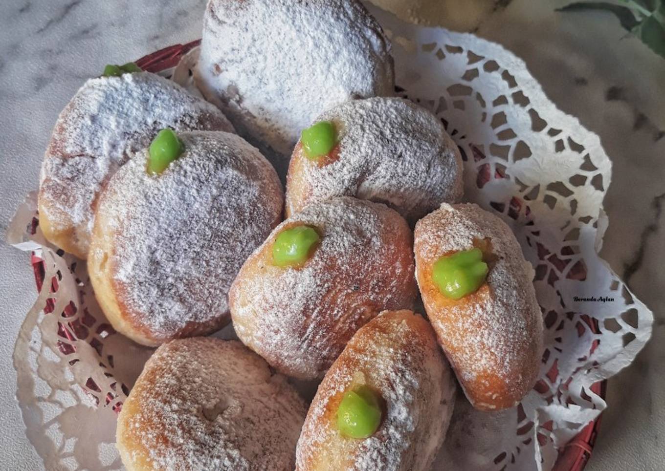 Bomboloni Srikaya Pandan