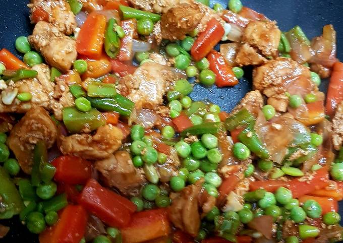 3 Spice Stir Fry Chicken with veggies