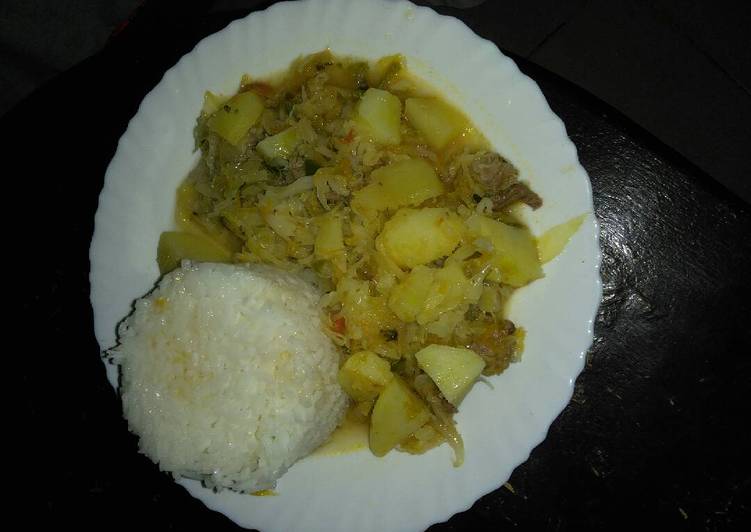 Simple Way to Make Quick Boiled rice with stew