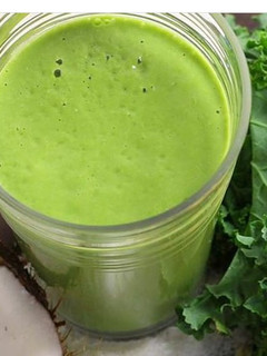 A picture of Cucumber and Spinach juice.