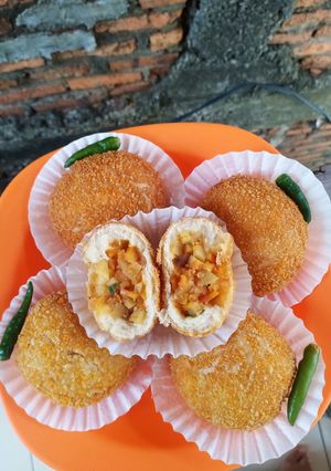 Foto resep Roti goreng sayur pedas