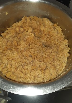 લાપસી(lapsi recipe in gujarati) રેસીપી મુખ્ય ફોટો