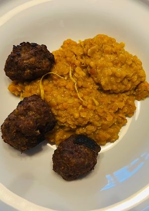 Vöröslencse dahl recept fotója