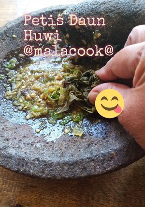 Foto resep Petis Daun Huwi (singkong)