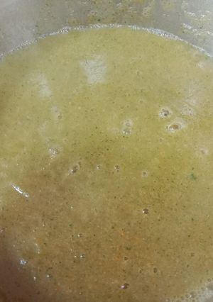 Una foto de Puré de calabacín y champiñones