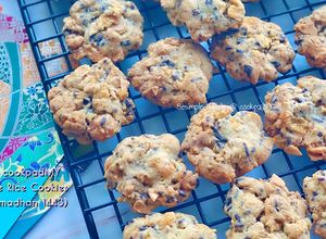 Gambar Crunchy Cornflakes Chocolate Cookies (Biskut Raya)