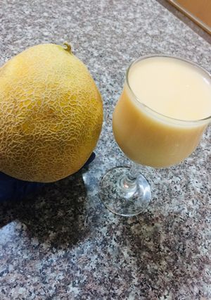 صورة لوصفة سموذي الشمام المنعش