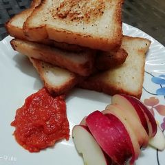 A picture of Tomato garlic jam.