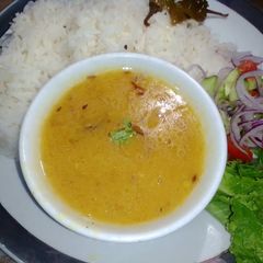 A picture of Zeera rice with masoor ki Daal.