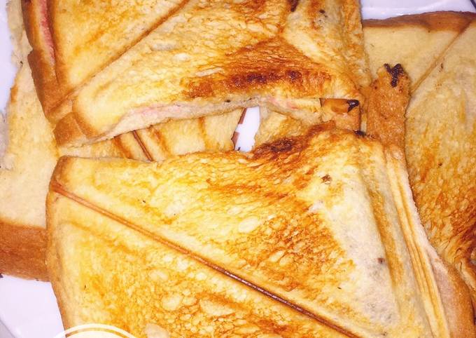Resep Roti Bakar Tiga Rasa oleh NINDY'S KITCHEN☑️ - Cookpad
