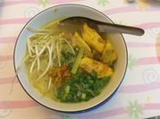 A picture of bún nghệ cá lóc