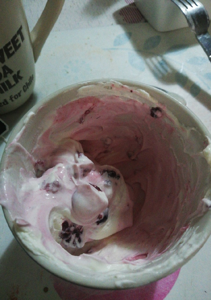 Una foto de Yogur espeso Grez
